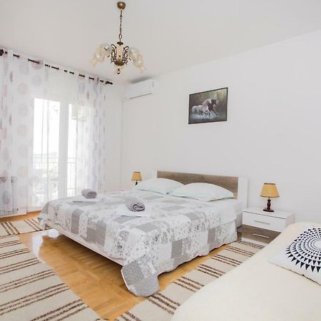 Apartmani Branko Lemac 브로다리카 외부 사진