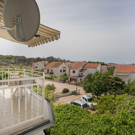Apartmani Branko Lemac 브로다리카 외부 사진