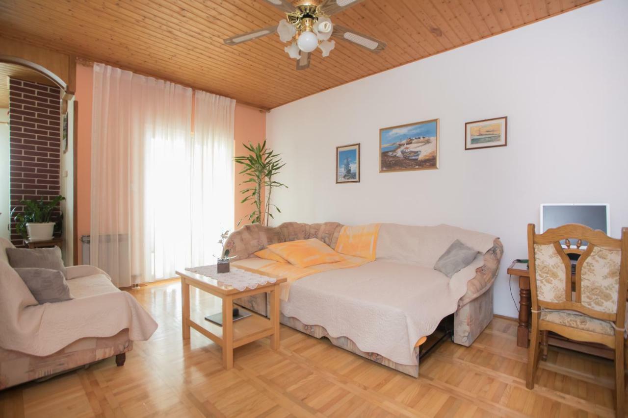 Apartmani Branko Lemac 브로다리카 외부 사진